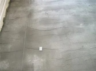 Потрескался бетон после заливки что делать?