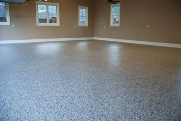 Чем покрасить бетонный пол в квартире?