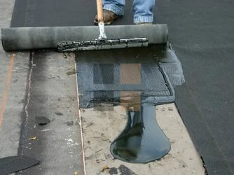 Чем приклеить гидроизоляцию к бетону?