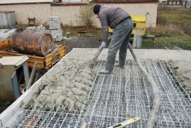 Как залить бетонную плиту перекрытия?