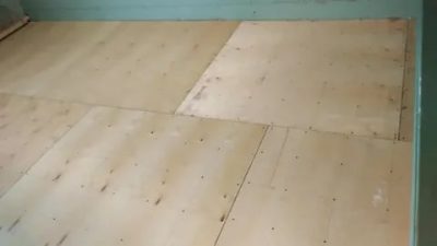 Как правильно стелить фанеру на деревянный пол?