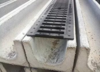 Лоток для стока воды бетонный