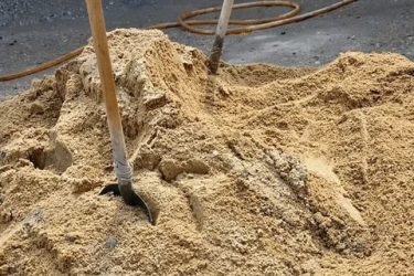 Какой песок лучше для бетона на фундамент?