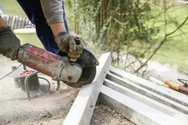 Как распилить бетонный столб с арматурой?
