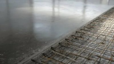 Заливка пола в ангаре бетоном
