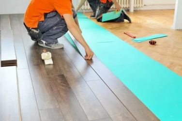 Как самому положить ламинат на бетонный пол?