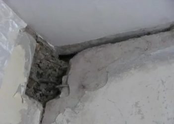 Как заделать дырку на потолке из бетона?