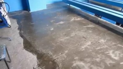 Как обработать бетонный пол жидким стеклом?
