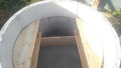 Погреб из бетонных колец 2м