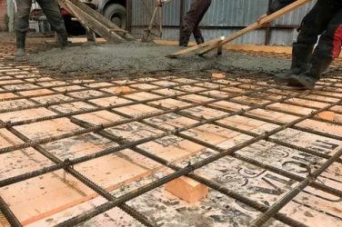 Армирование бетонной площадки под автомобиль