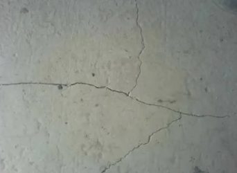 Почему трескается цементный раствор при высыхании?