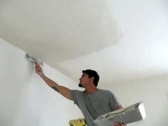 Как выровнять потолок из бетонных плит?