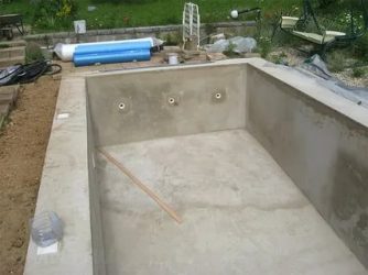 Как правильно сделать бассейн из бетона?