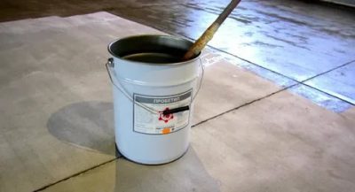 Краска для обеспыливания бетонного пола