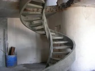 Как сделать винтовую лестницу из бетона?
