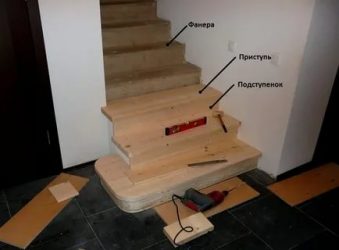 Как крепить деревянные ступени к бетонной лестнице?