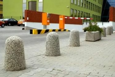 Бетонные столбики ограждения для парковок и тротуаров