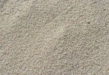 Чем отличается кварцевый песок от речного?