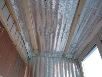 Как правильно утеплить потолок лоджии?
