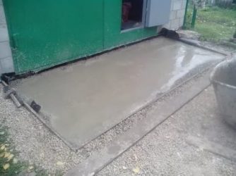 Как сделать заезд в гараж из бетона?