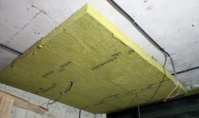 Утепление бетонного потолка снаружи минватой