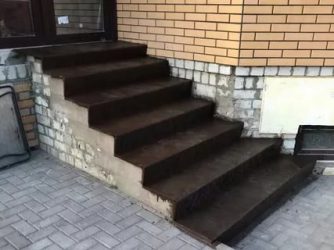 Чем отделать бетонную лестницу на улице?