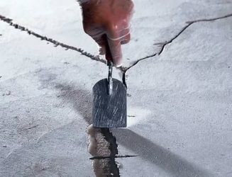 Трещины в бетоне после заливки как устранить?