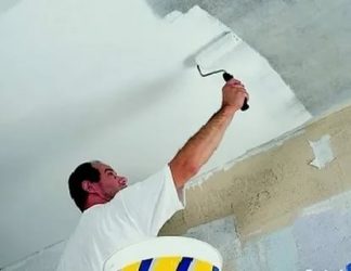 Как покрасить бетонный потолок без шпаклевки?