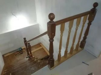 Как установить перила на бетонную лестницу?