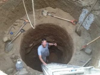 Как правильно копать колодец с бетонными кольцами?