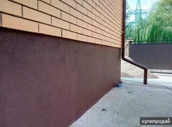 Чем покрасить бетонный цоколь фундамента?