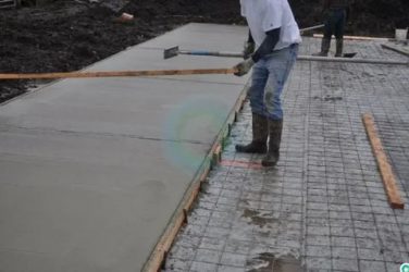 Как ровно залить бетонную плиту?