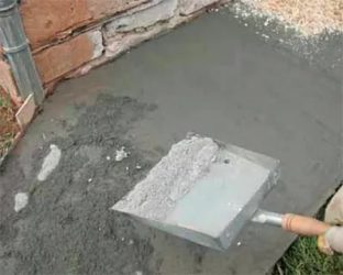Как зажелезнить бетонный пол цементом?