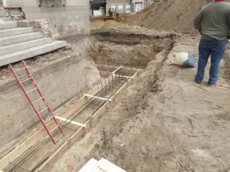 Сколько сохнет фундамент из бетона под дом?