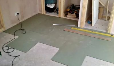 Что подложить под ламинат на бетонный пол?